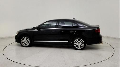 2017 Volkswagen Jetta 1.8T SEL