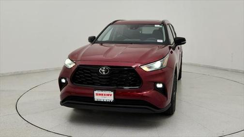 2025 Toyota Highlander Hybrid XLE