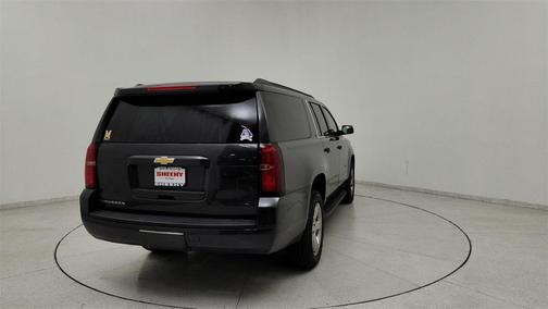 2017 Chevrolet Suburban LT