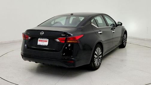 Super Black 2024 Nissan Altima 2.5 SV