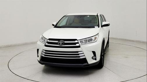 2019 Toyota Highlander LE Plus