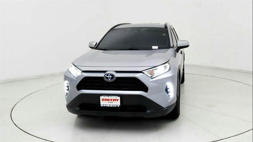 2021 Toyota RAV4 Hybrid XLE Premium