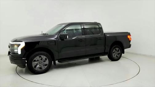2023 Ford F-150 Lightning XLT