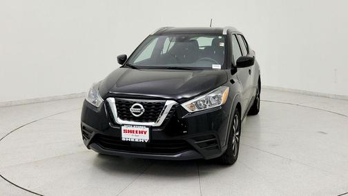 Super Black 2020 Nissan Kicks SV