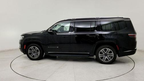 Diamond Black Crystal Pearlcoat 2024 Jeep Wagoneer Series II 4x4