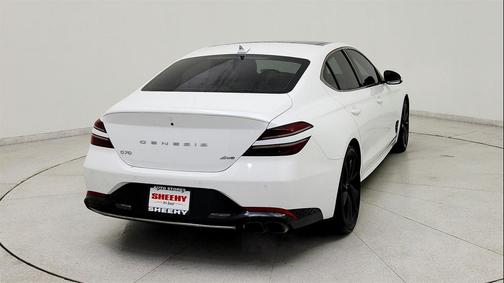 2023 Genesis G70 2.0T AWD