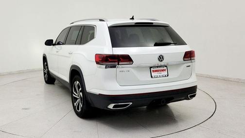 White 2021 Volkswagen Atlas 3.6L SEL Premium