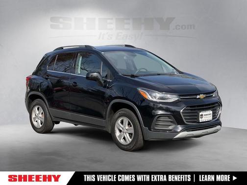 Mosaic Black Metallic 2020 Chevrolet Trax LT