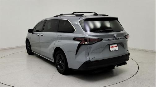 2024 Toyota Sienna Woodland Edition