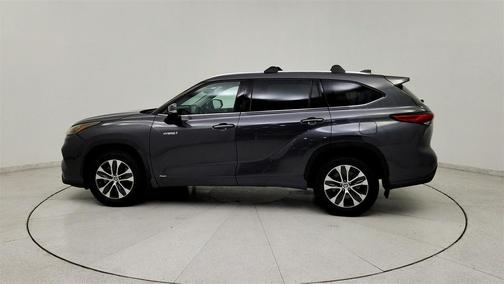 2020 Toyota Highlander Hybrid XLE