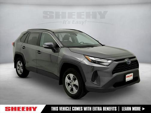 2022 Toyota RAV4 Hybrid XLE