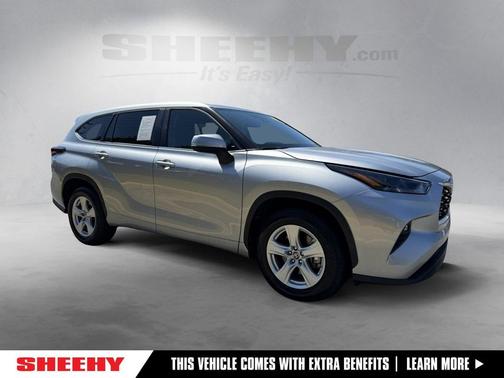 2024 Toyota Highlander LE