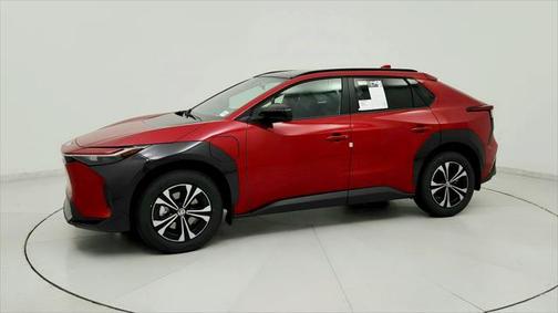 2025 Toyota bZ4X XLE