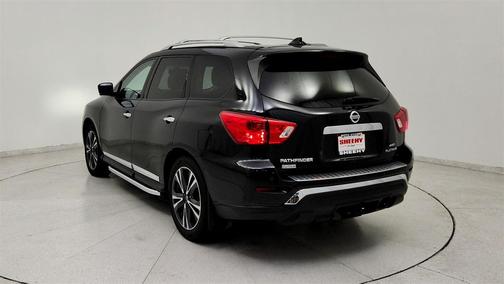 2019 Nissan Pathfinder Platinum