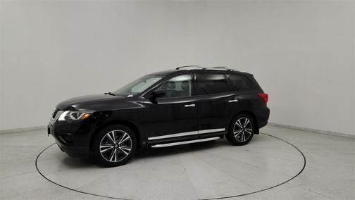 2019 Nissan Pathfinder Platinum