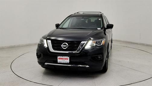 2019 Nissan Pathfinder Platinum
