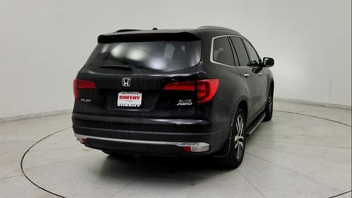 2017 Honda Pilot Elite