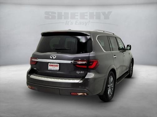2022 INFINITI QX80 Luxe