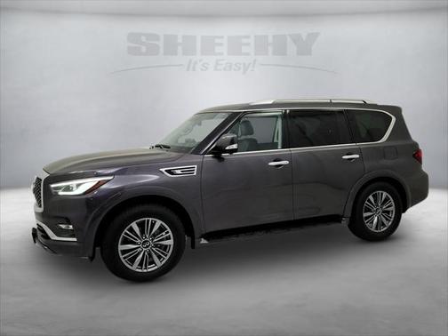 2022 INFINITI QX80 Luxe