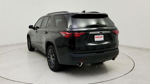 Mosaic Black Metallic 2023 Chevrolet Traverse RS