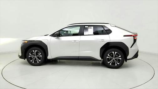 2025 Toyota bZ4X XLE