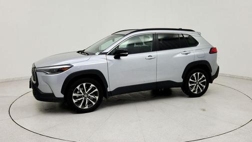 Sonic Silver 2025 Toyota Corolla Cross XLE