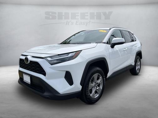 2023 Toyota RAV4 XLE