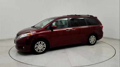 2015 Toyota Sienna XLE Premium