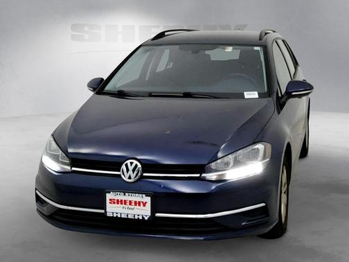 2018 Volkswagen Golf SportWagen TSI S