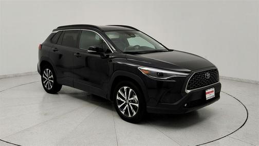 2024 Toyota Corolla Cross XLE
