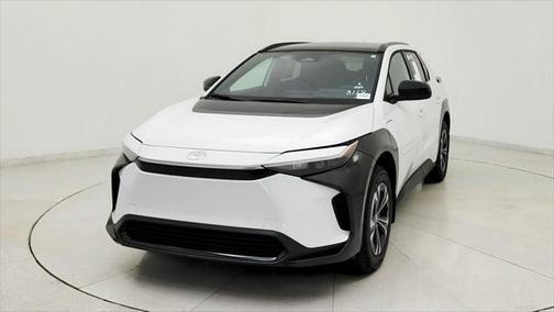 2025 Toyota bZ4X XLE
