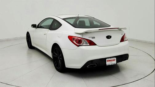 2011 Hyundai Genesis Coupe 3.8 Track