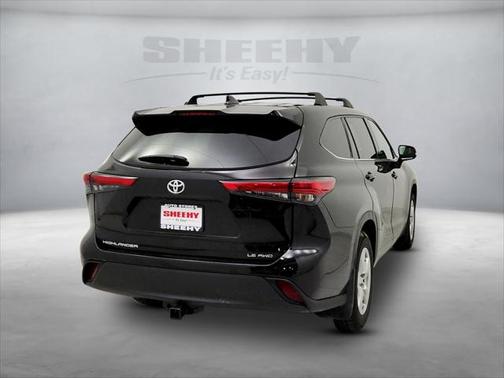 2021 Toyota Highlander LE
