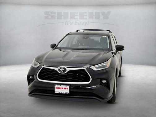 2021 Toyota Highlander LE