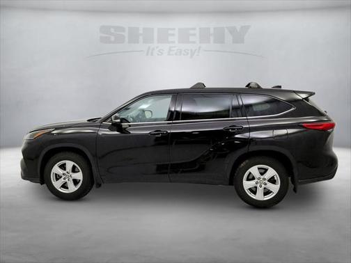 2021 Toyota Highlander LE