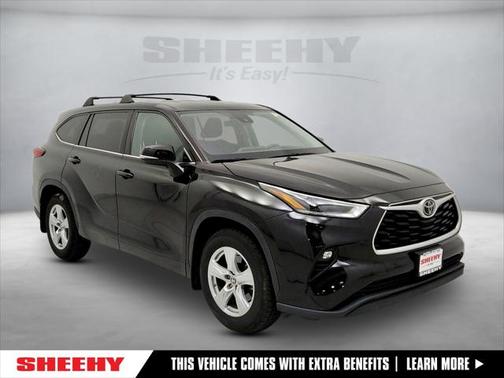 2021 Toyota Highlander LE