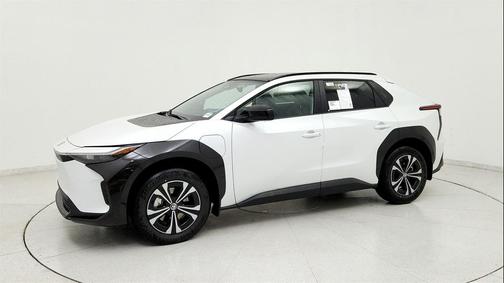 2025 Toyota bZ4X XLE