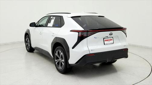 2025 Toyota bZ4X XLE