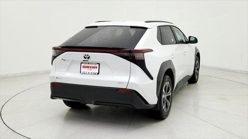 2025 Toyota bZ4X XLE