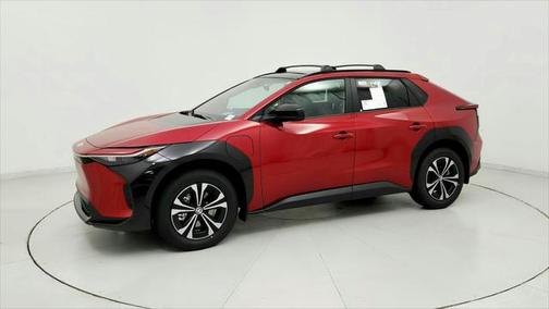 2025 Toyota bZ4X XLE