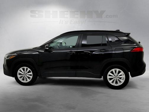 2024 Toyota Corolla Cross LE