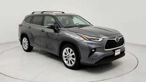 Magnetic Gray Metallic 2023 Toyota Highlander Limited