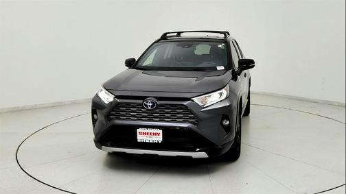 2019 Toyota RAV4 Hybrid SE