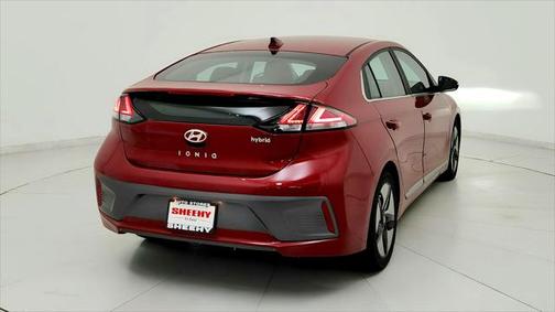 2022 Hyundai IONIQ Hybrid SEL