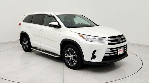 Blizzard Pearl 2018 Toyota Highlander LE