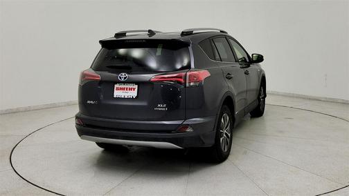 2018 Toyota RAV4 Hybrid XLE
