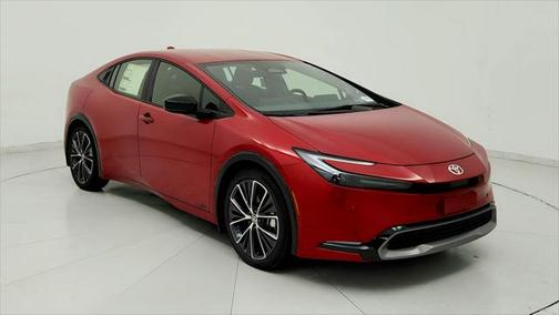 2025 Toyota Prius XLE