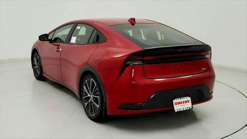2025 Toyota Prius XLE