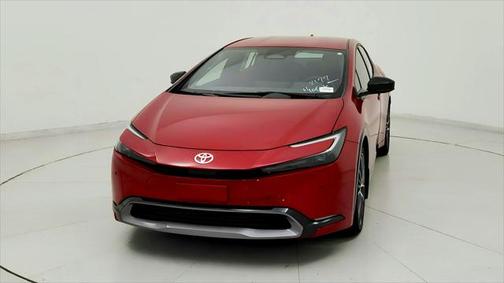 2025 Toyota Prius XLE