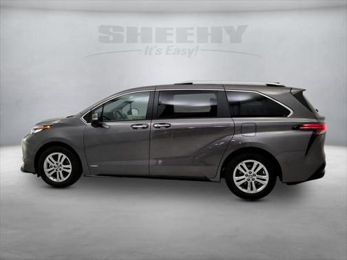 2021 Toyota Sienna Platinum 7 Passenger